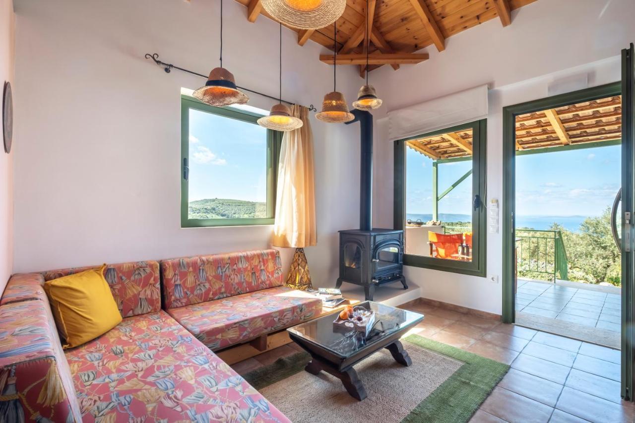 Chamaloni Cottages Finikounta Exteriör bild