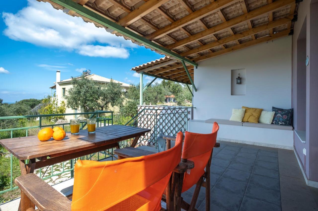 Chamaloni Cottages Finikounta Exteriör bild